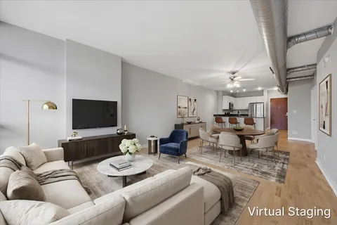 $449,000 | 1610 West Fullerton Avenue, Unit 403, Chicago, IL 60614