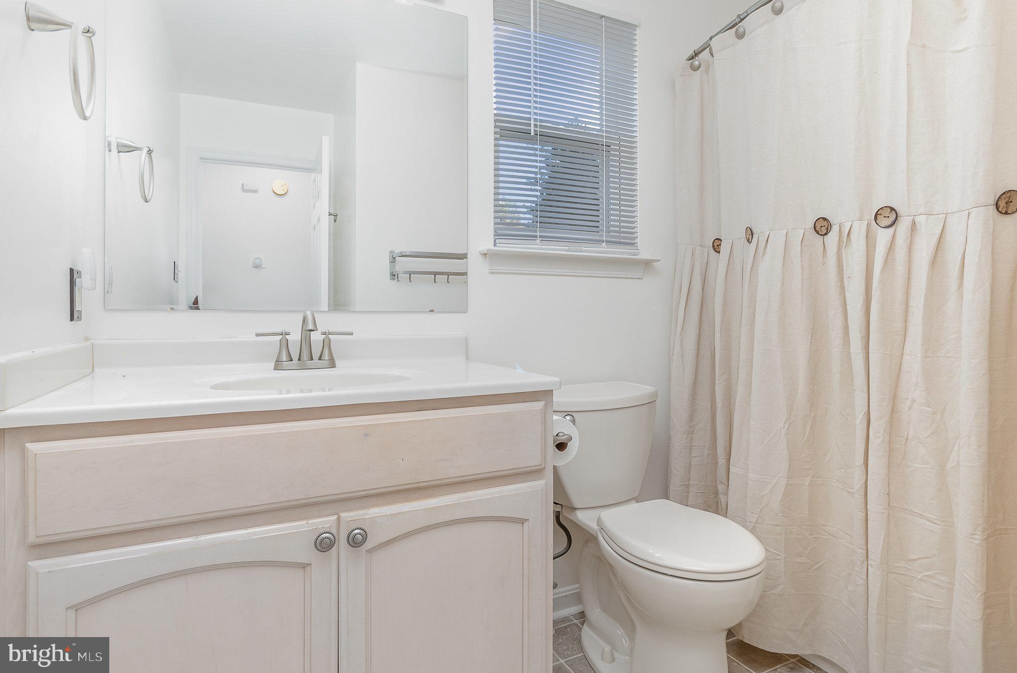 48 Knollwood Road Elkton, MD 21921 - Photo 19 of 51 First floor full bathroom