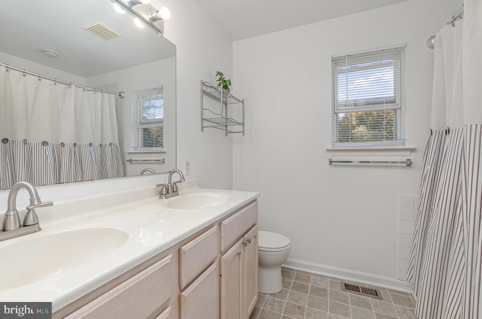 48 Knollwood Road Elkton, MD 21921 - Photo 26 of 51 Primary ensuite, double sink