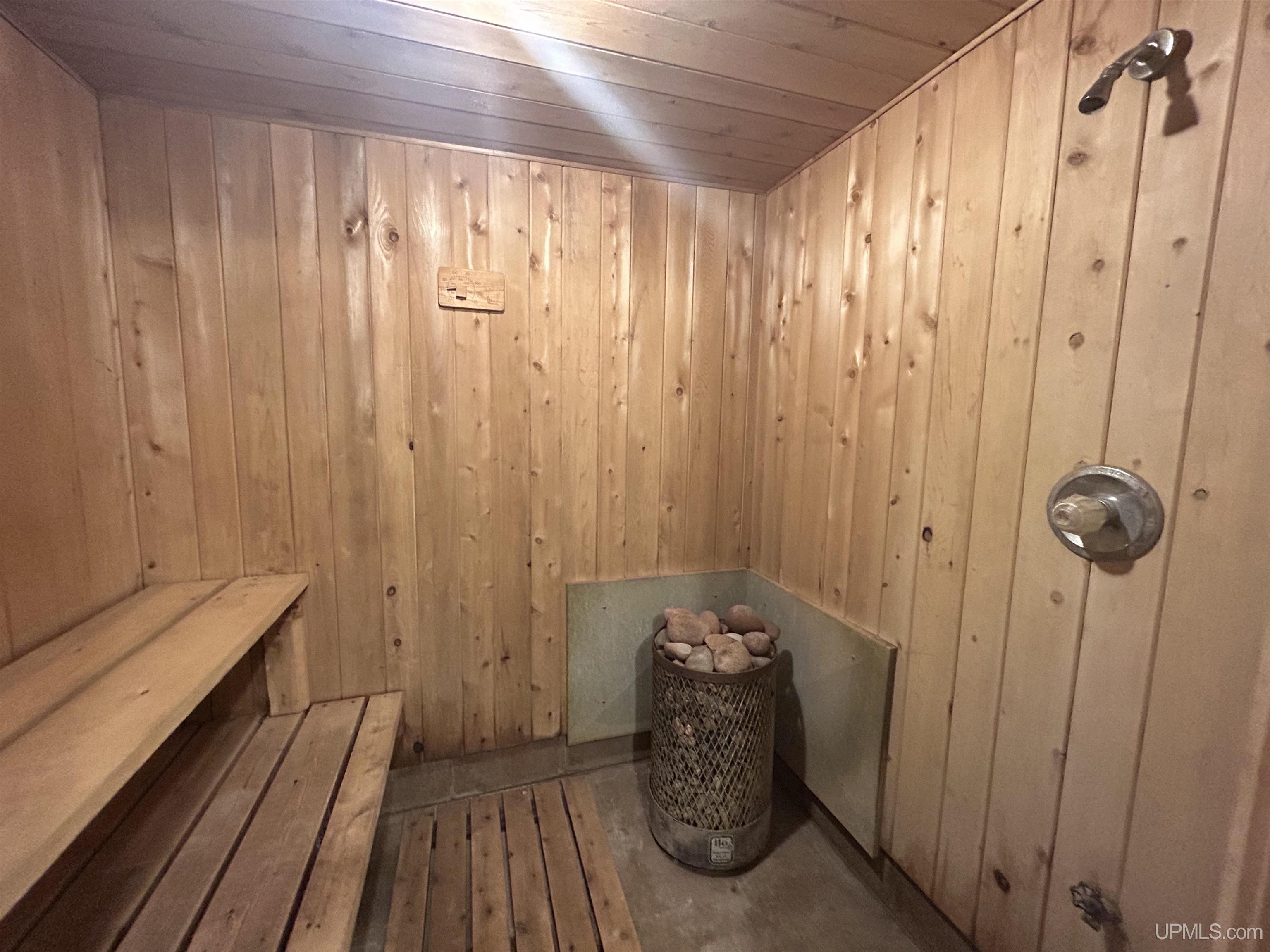 168 Davis Street Ishpeming, MI 49849 - Photo 10 of 44 Gallery Image 10