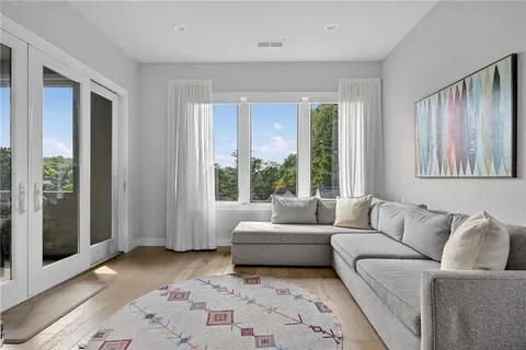 $1,350,000 | 4012 Hazel Nut Lane, Atlanta, GA 30342