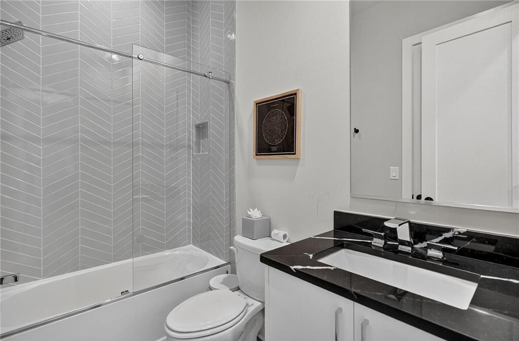 4012 Hazel Nut Lane Atlanta, GA 30342 - Photo 29 of 37