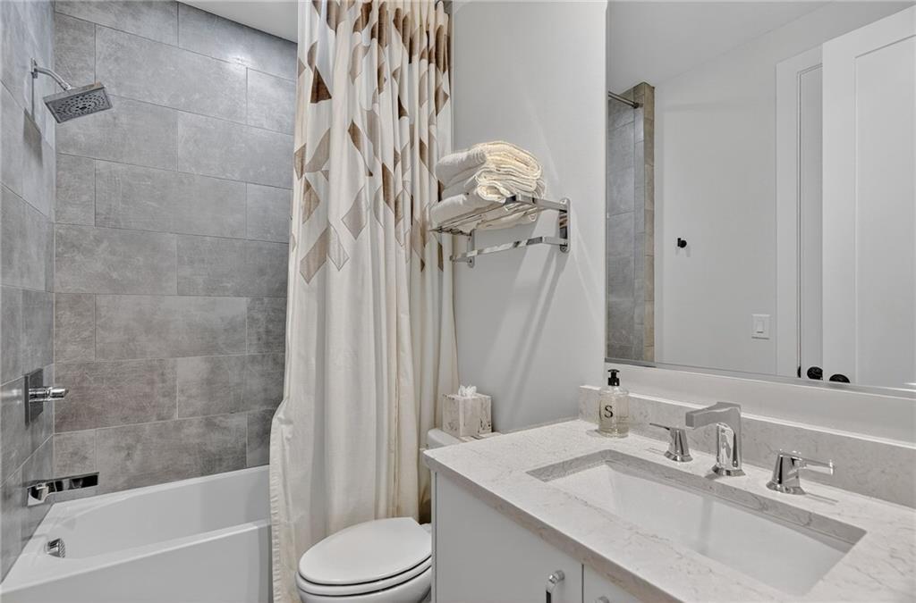 4012 Hazel Nut Lane Atlanta, GA 30342 - Photo 31 of 37