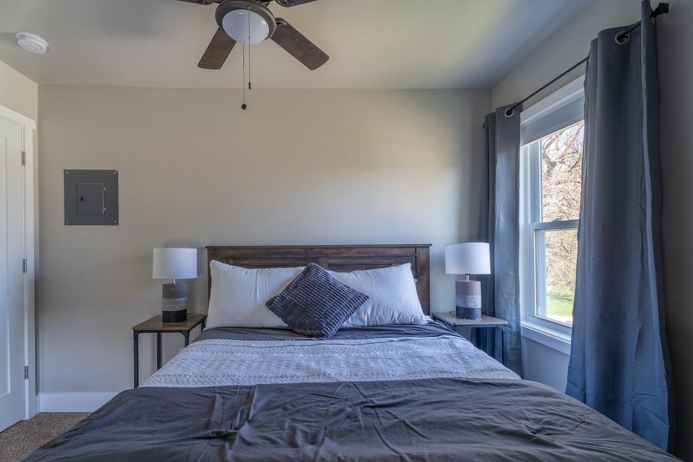 168 Fontana Avenue Fontana, WI 53125 - Photo 25 of 36 Upstairs east bedrom