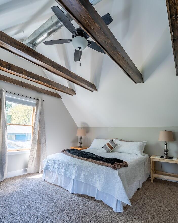 168 Fontana Avenue Fontana, WI 53125 - Photo 5 of 36 Bedroom - upstairs king