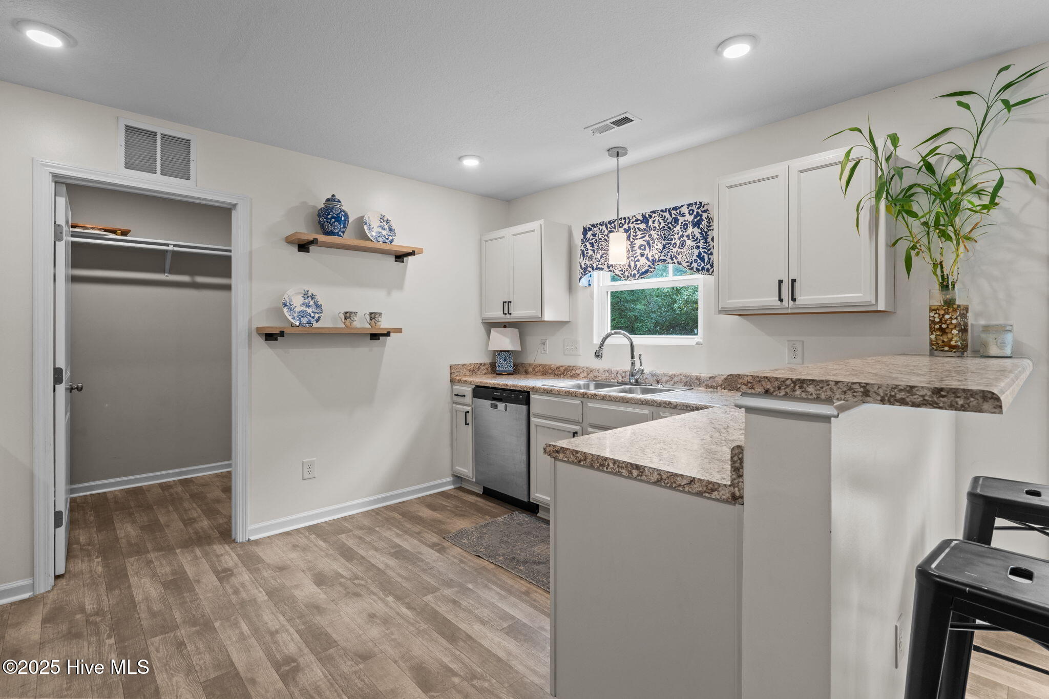 1220 Jackson Springs Road West End, NC 27376 - Photo 19 of 50 24-web-or-mls-DSC05009