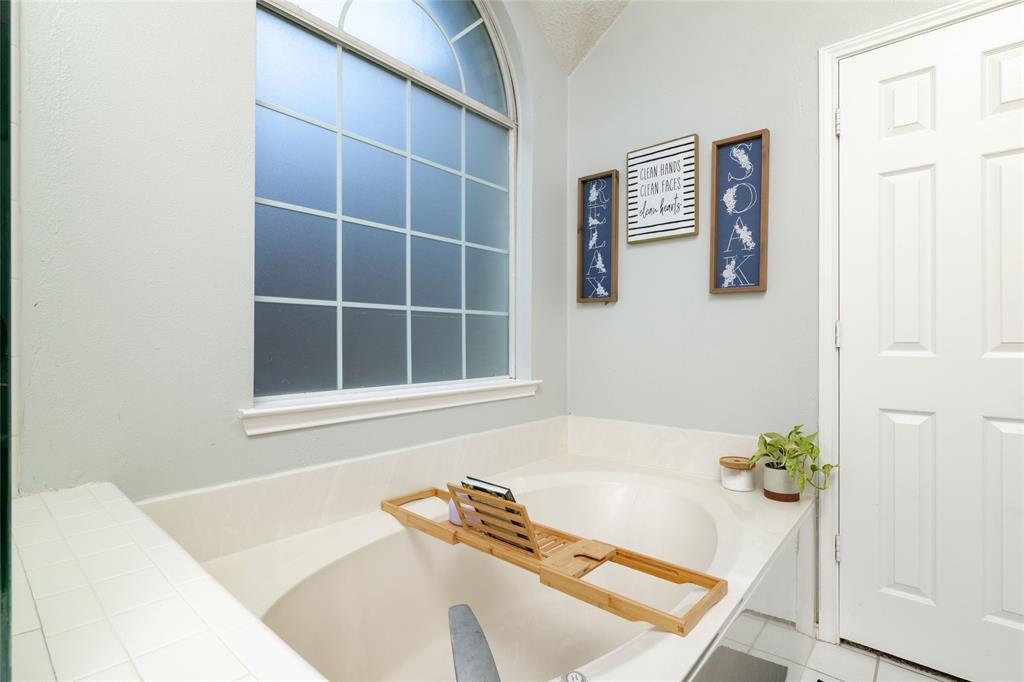 4809 Rincon Way Fort Worth, TX 76137 - Photo 24 of 32