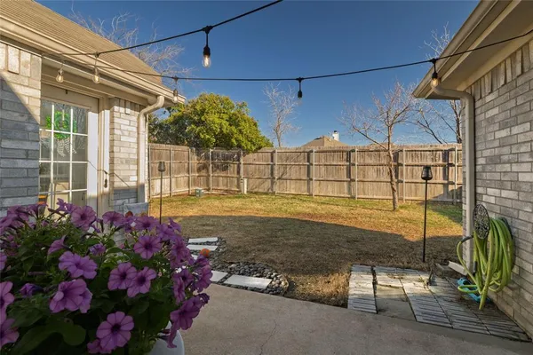 $325,000 | 4809 Rincon Way, Fort Worth, TX 76137