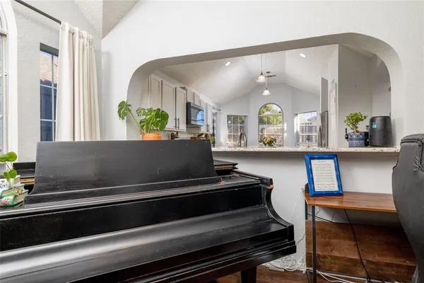 $325,000 | 4809 Rincon Way, Fort Worth, TX 76137