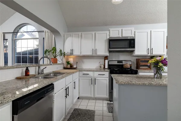 $325,000 | 4809 Rincon Way, Fort Worth, TX 76137