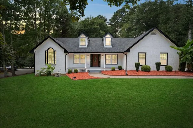 $400,000 | 3895 Marham Park Circle, Loganville, GA 30052