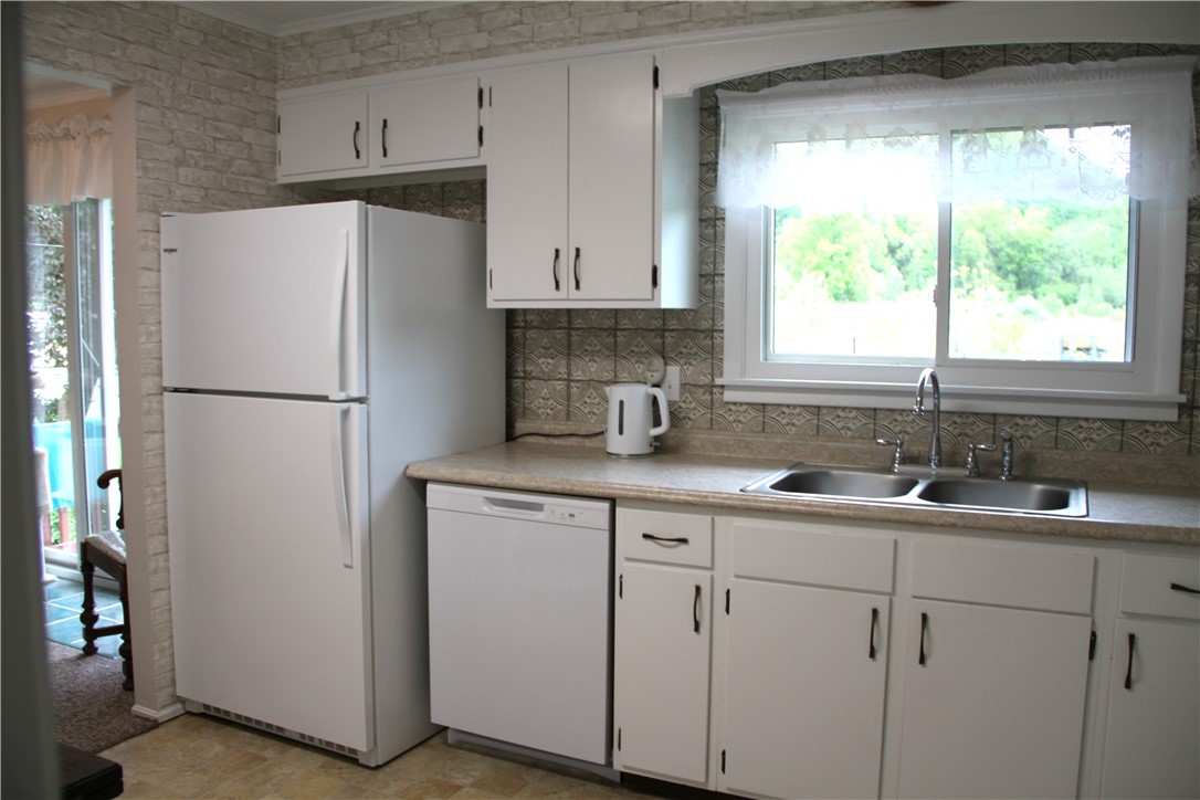 17 Hillview Drive Bath, NY 14810 - Photo 16 of 50