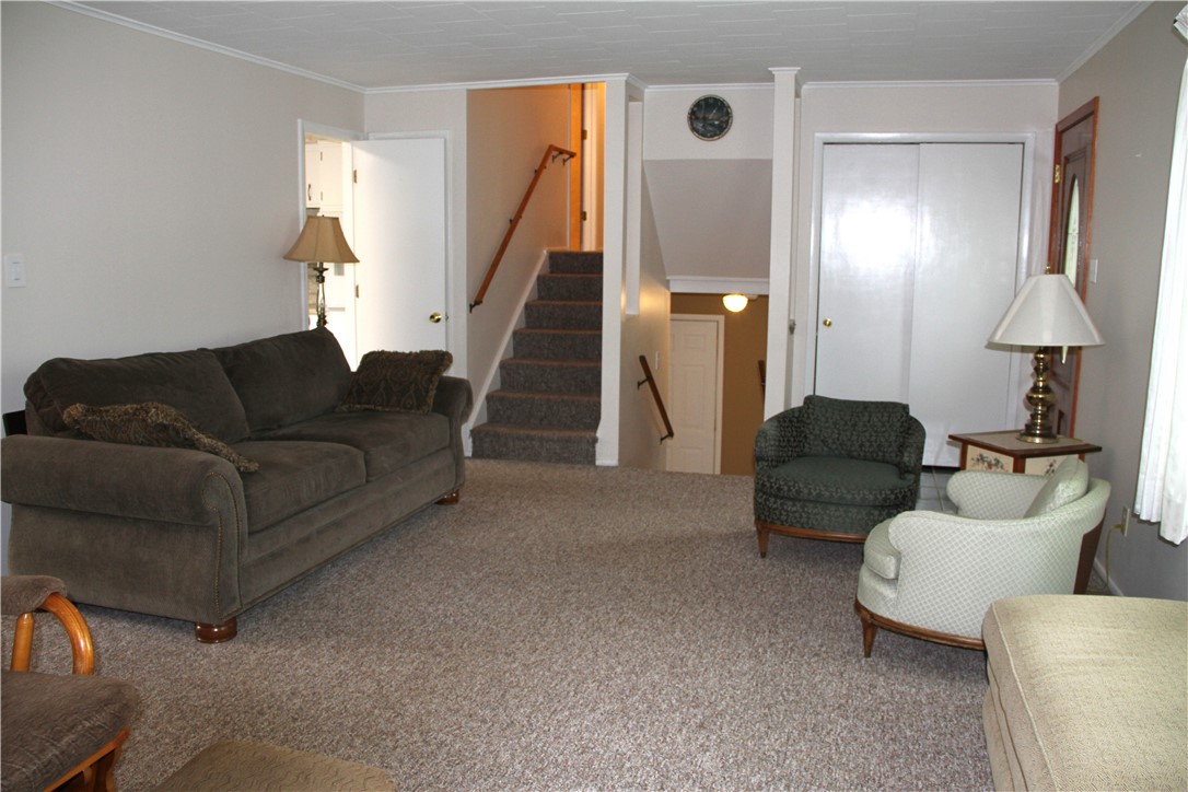 17 Hillview Drive Bath, NY 14810 - Photo 5 of 50