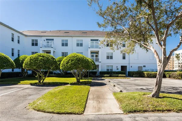 $1,695 | 770 Siena Palm Drive, Unit 307, Celebration, FL 34747