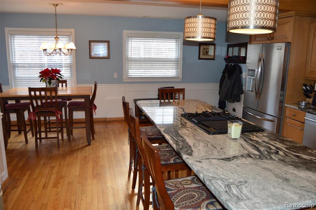 637 Middlesex Road Grosse Pointe Park, MI 48230 - Photo 9 of 44