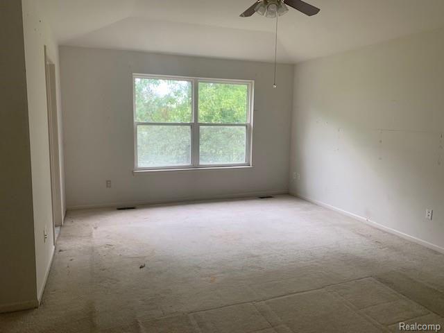 785 Woodfield Way Rochester, MI 48307 - Photo 16 of 18 IMG_0429.jpg