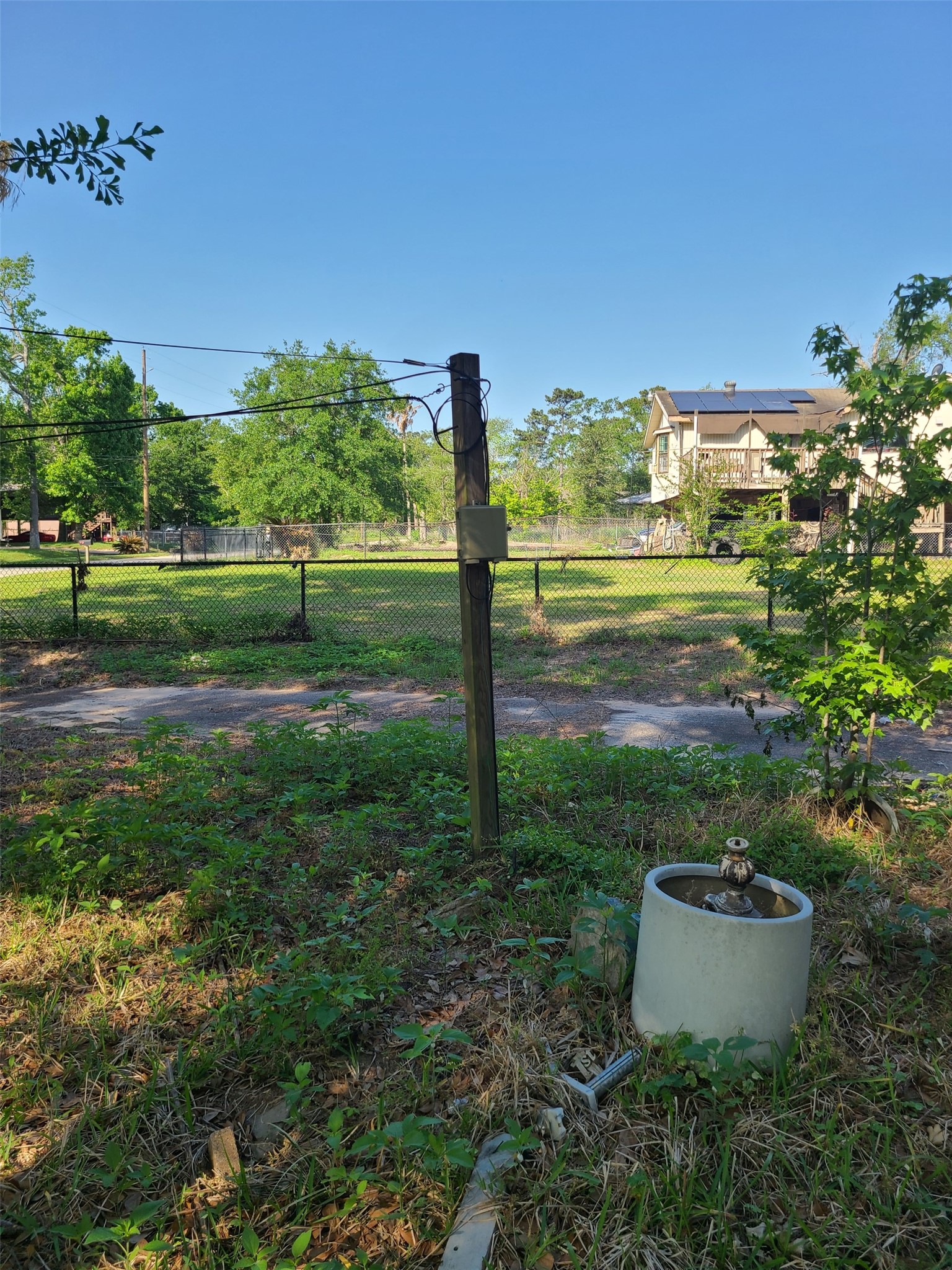 20007 Rio Villa Drive Houston, TX 77049 - Photo 4 of 6 a view of a big yard