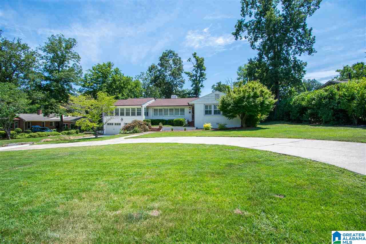 2449 Shades Crest Road Birmingham, AL 35216 - Photo 4 of 38