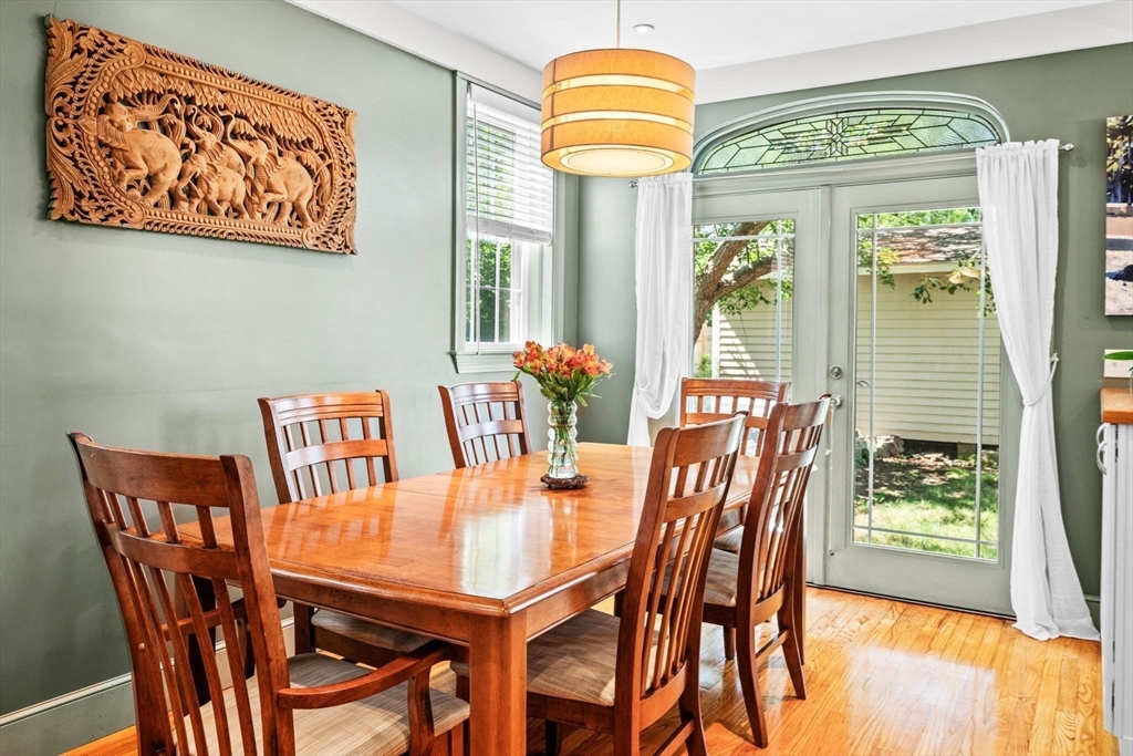 5 Orchard Circle Marblehead, MA 01945 - Photo 14 of 36 a view of a dining room with furniture and a window