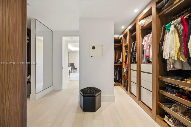 $2,700,000 | 3535 Hiawatha Avenue, Unit 305, Coconut Grove, FL 33133