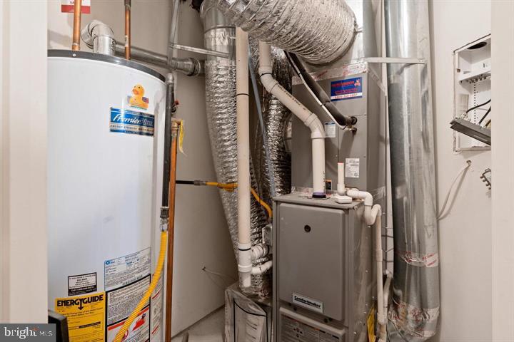 13 Swan Court Delran, NJ 08075 - Photo 54 of 54 Utility room
