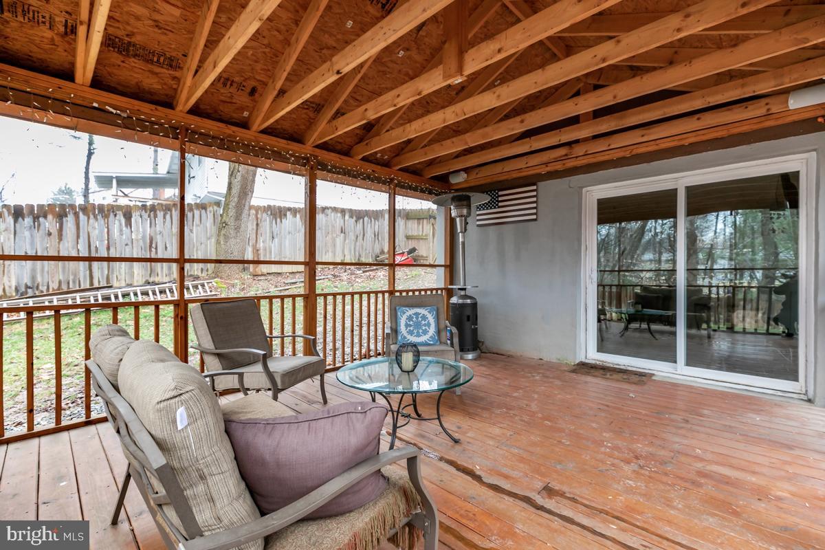 4336 Granby Road Woodbridge, VA 22193 - Photo 18 of 23 Screened in porch