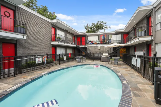 $1,200 | 3602 Garrott Street, Unit 3, Houston, TX 77006