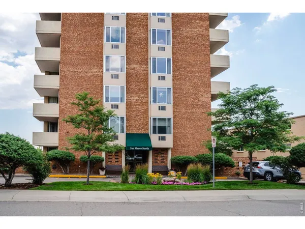 $400,000 | 850 20th Street, Unit 406, Boulder, CO 80302