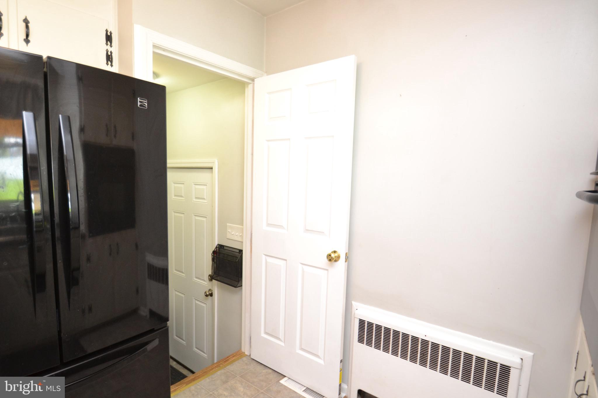 339 Hook Road Westminster, MD 21157 - Photo 27 of 44 Entrance to Basement and Side entry