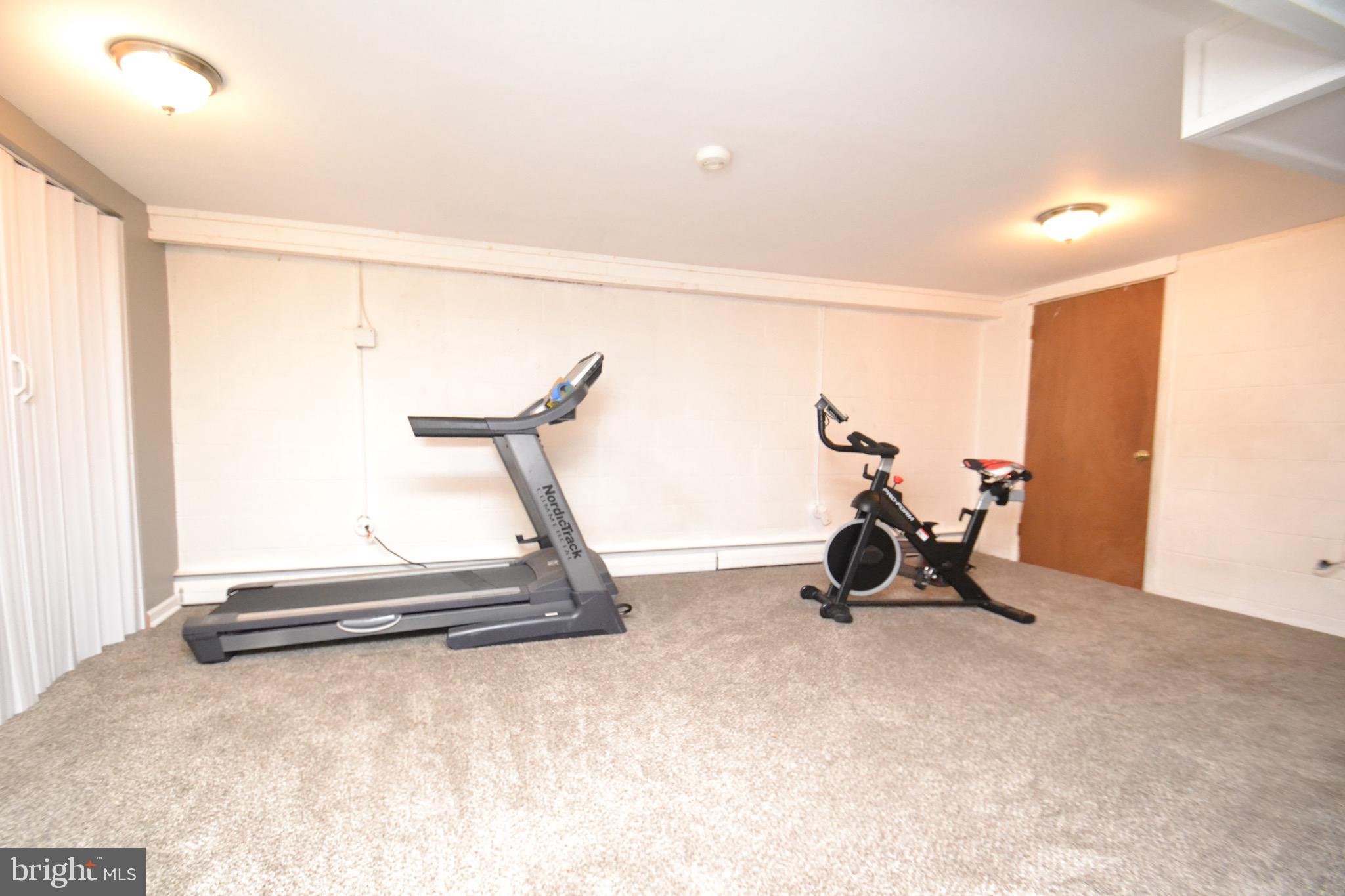 339 Hook Road Westminster, MD 21157 - Photo 31 of 44 Lower Level Room #2