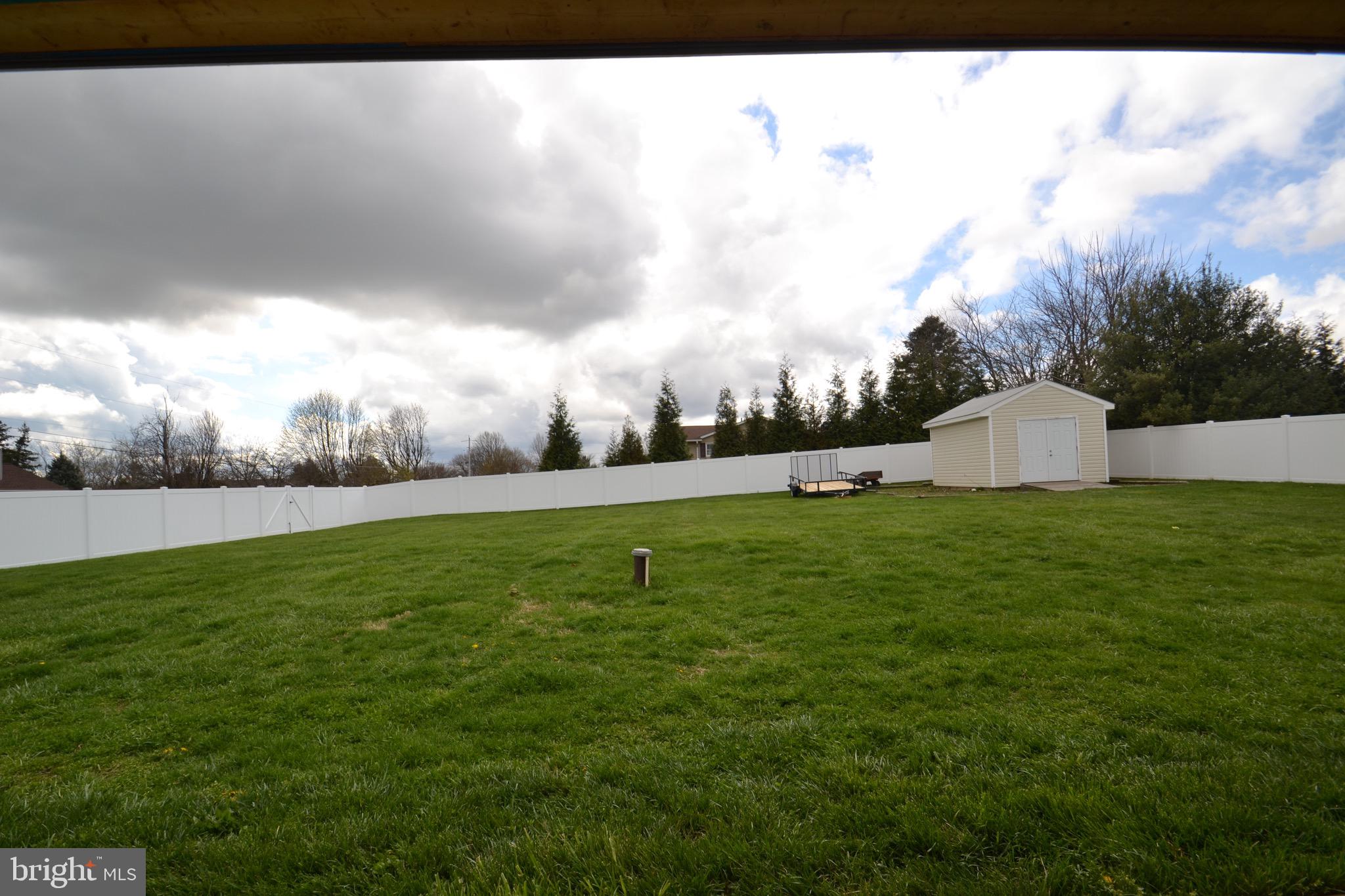339 Hook Road Westminster, MD 21157 - Photo 42 of 44 New Vinyl Fence