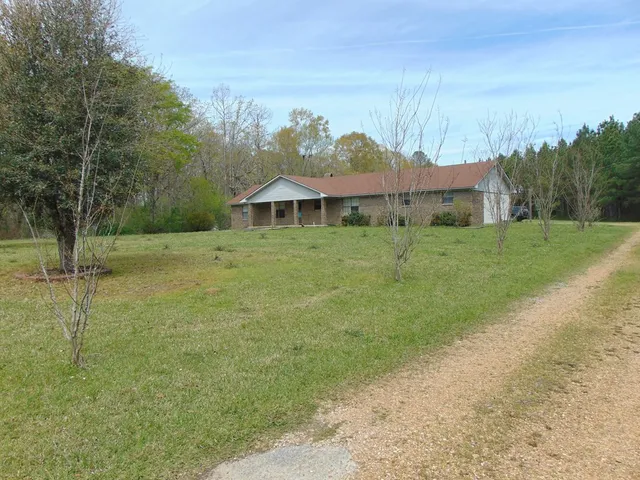 $225,000 | 2769 Beard Road Northeast, Wesson, MS 39191