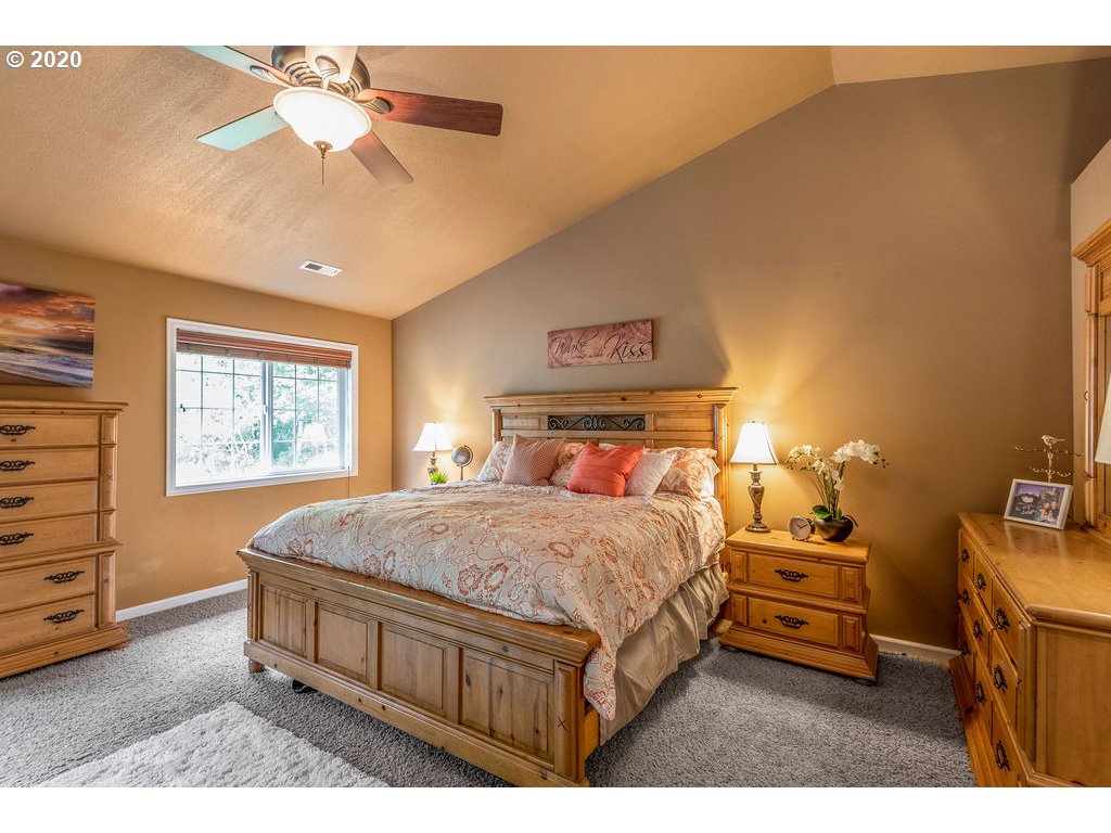137 Merganser Road Longview, WA 98632 - Photo 14 of 27