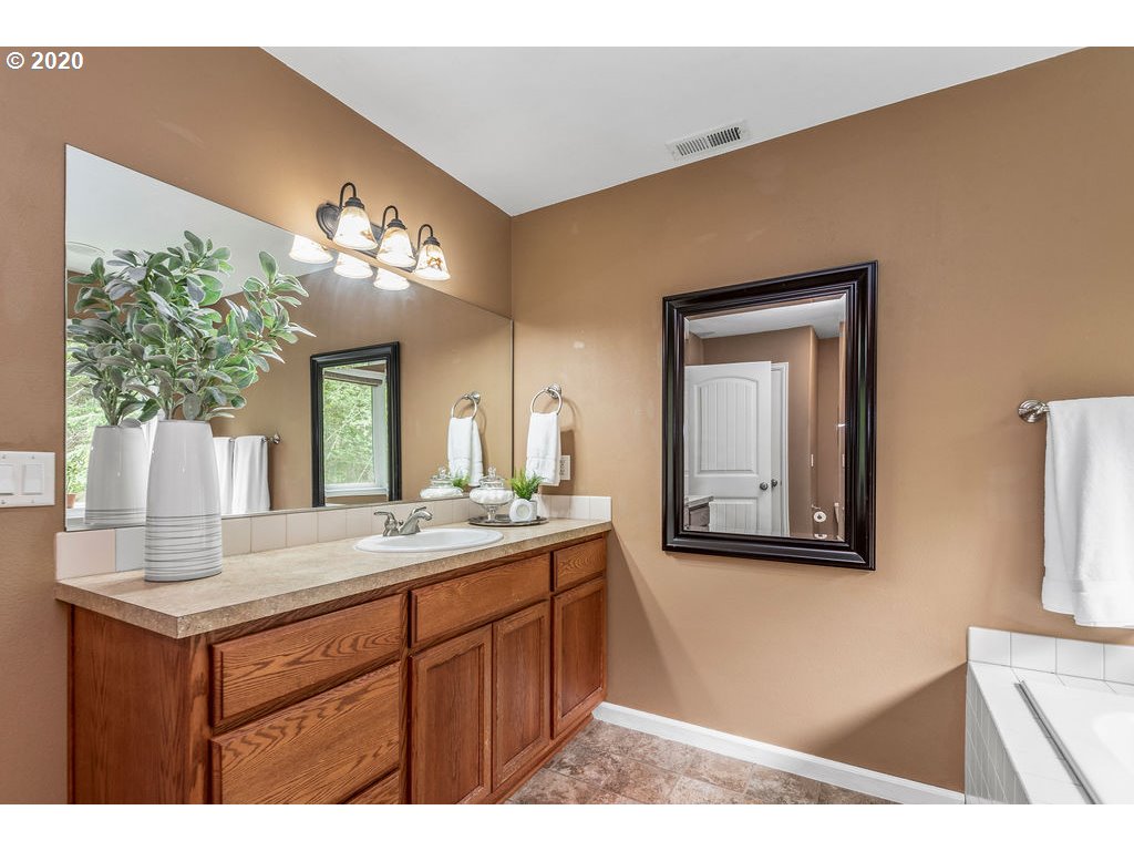137 Merganser Road Longview, WA 98632 - Photo 16 of 27