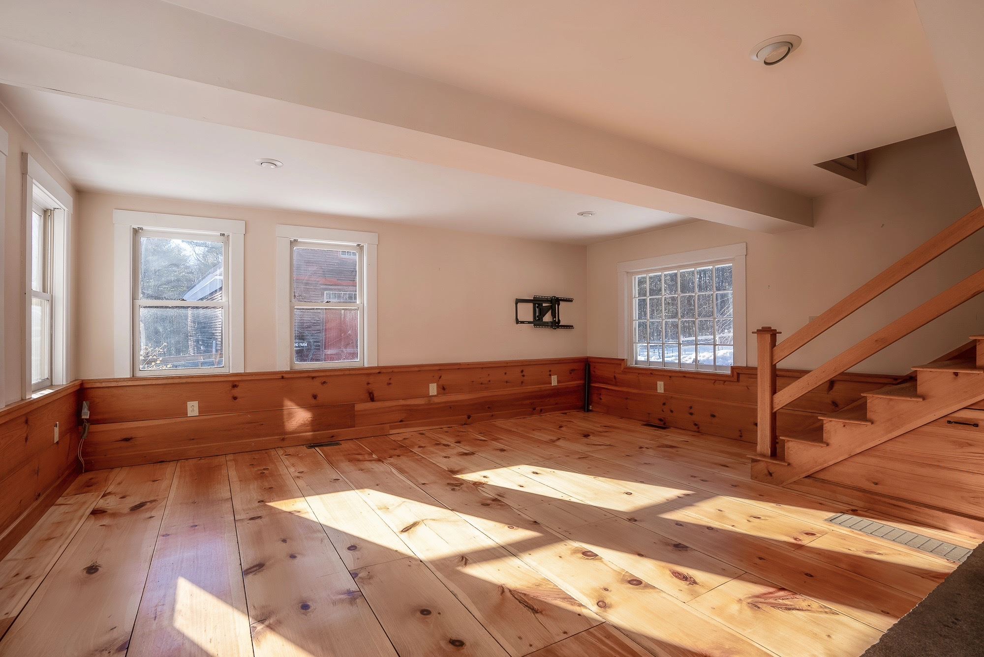 14 Shedd Road New Boston, NH 03070 - Photo 26 of 40 Gallery Image 26