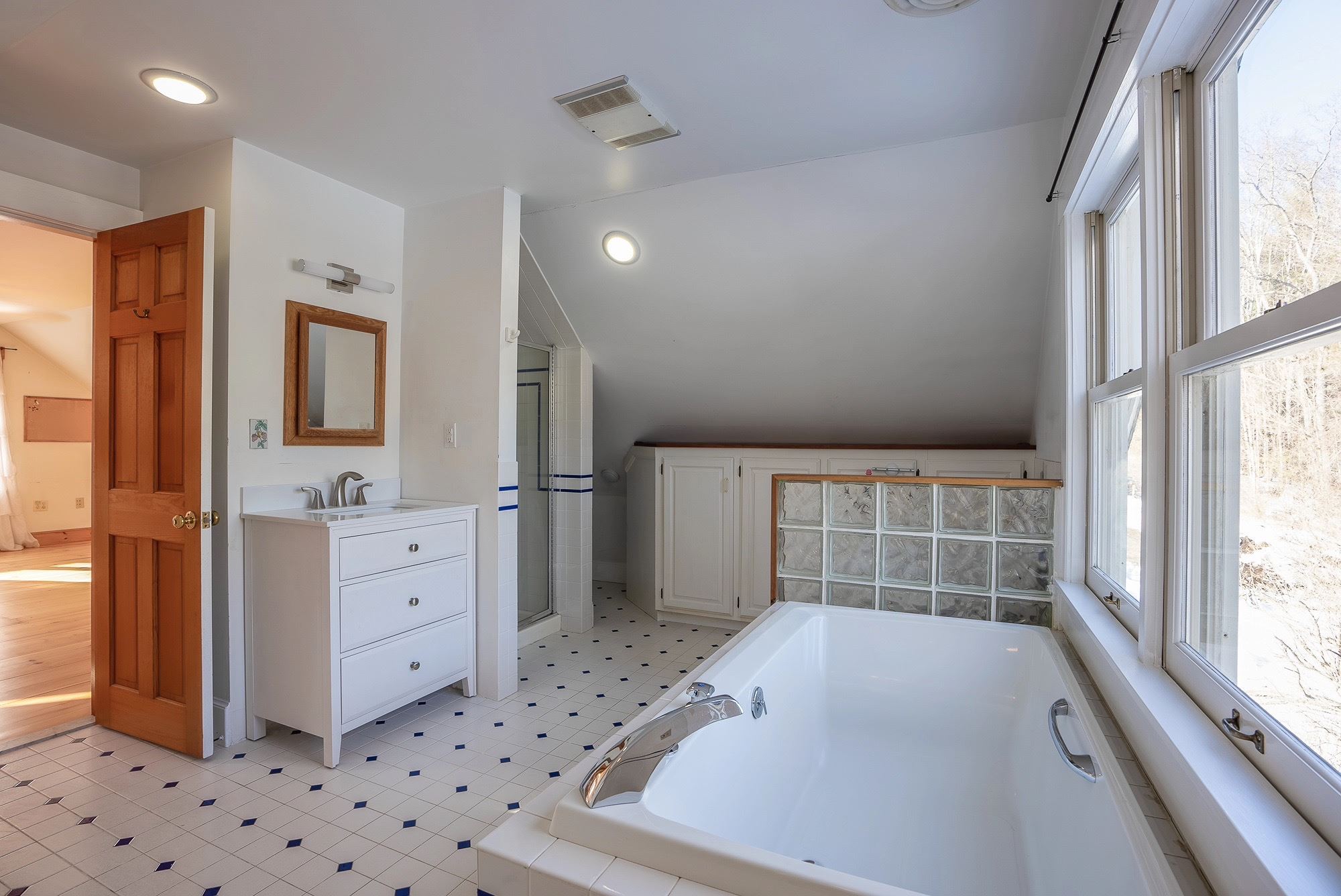 14 Shedd Road New Boston, NH 03070 - Photo 32 of 40 Gallery Image 32