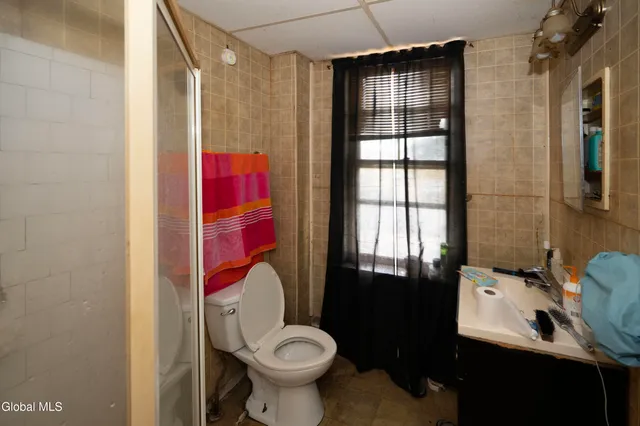 $155,000 | 596 Livingston Avenue, Albany, NY 12206