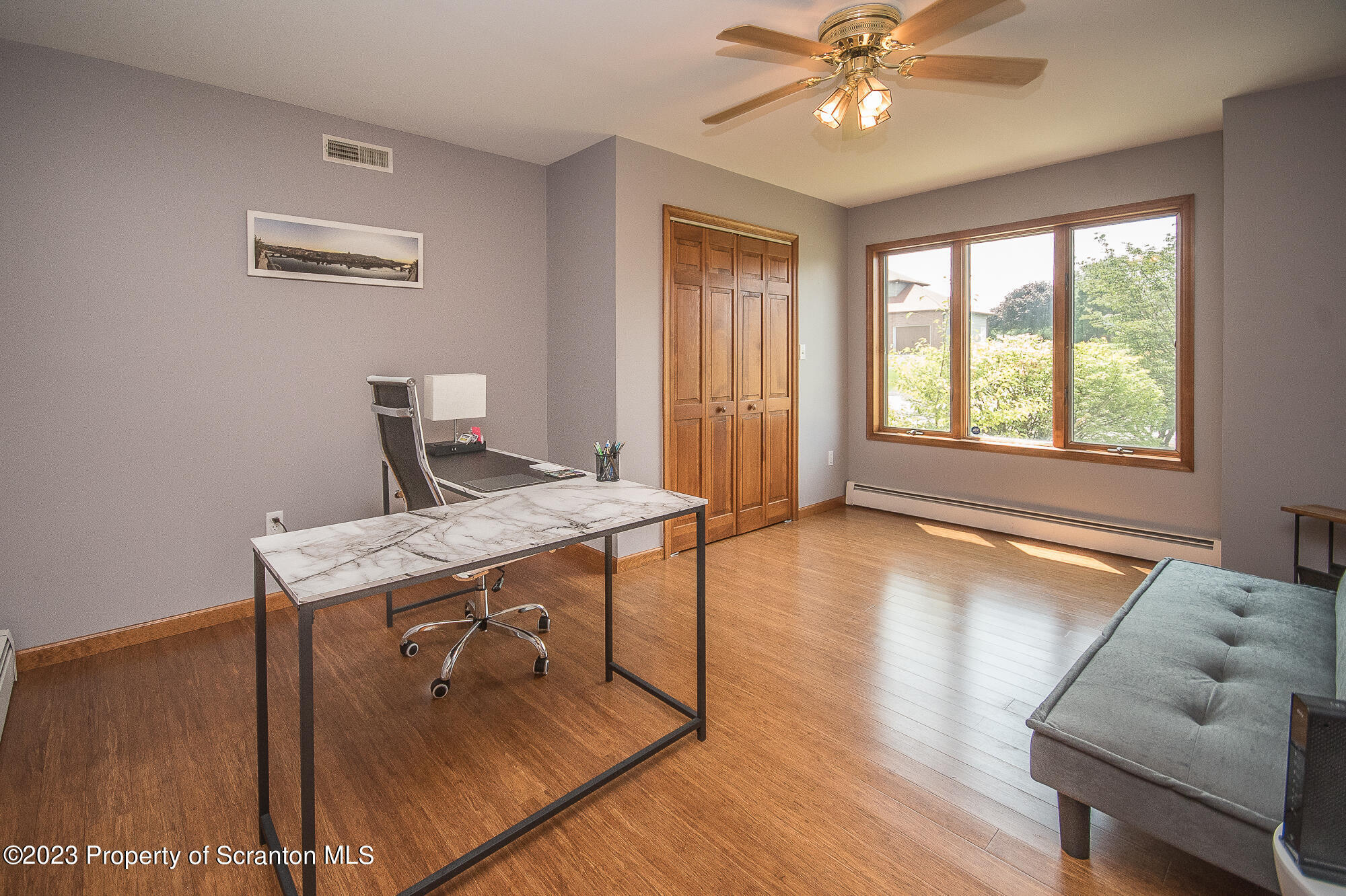 601 Hampton Road Clarks Summit, PA 18411 - Photo 6 of 23 office
