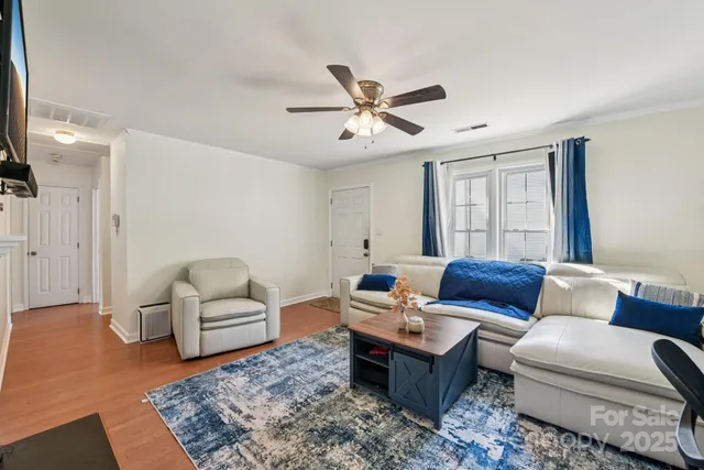 $220,000 | 6025 Crape Myrtle Lane, Charlotte, NC 28216