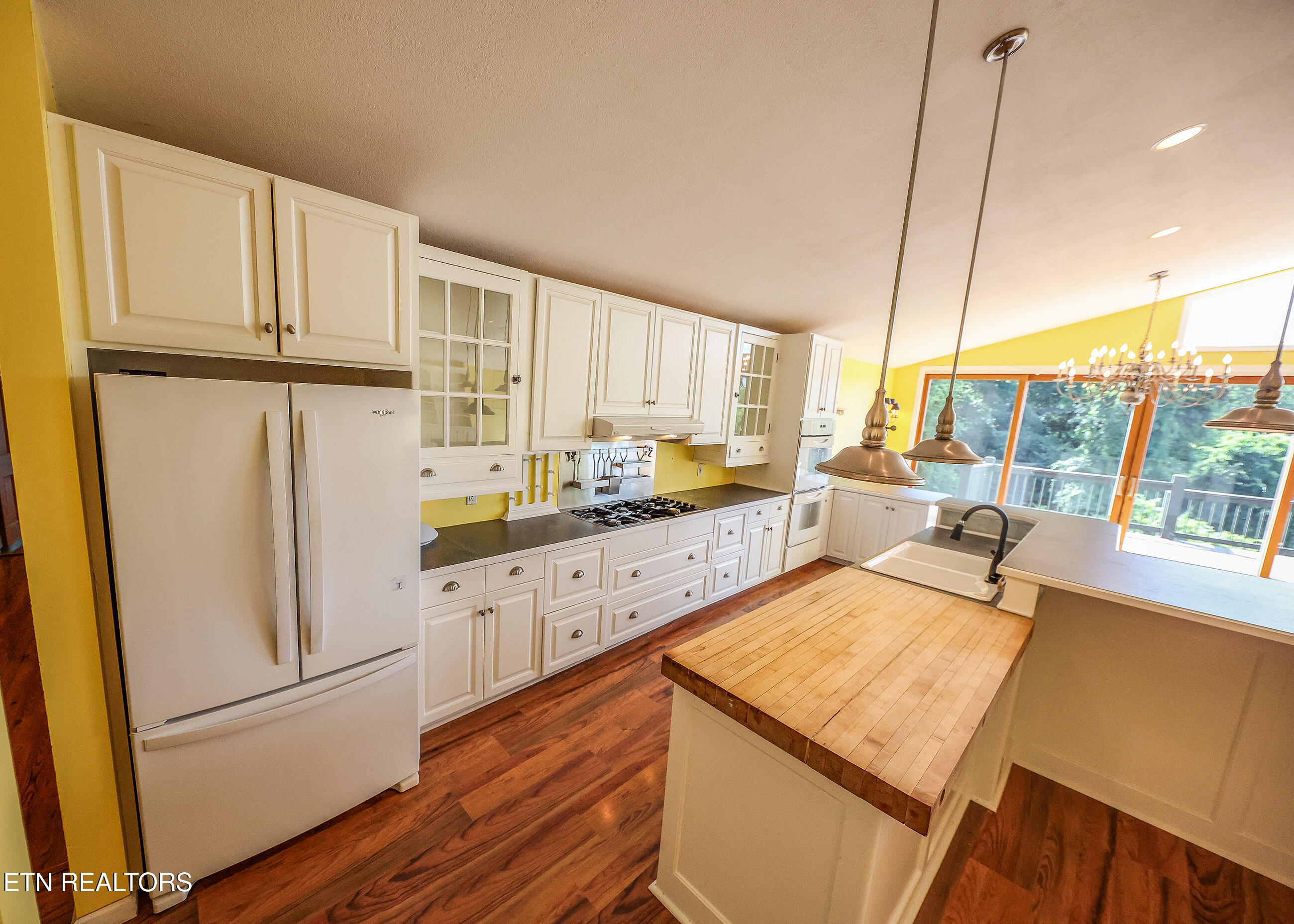 104 Ogden Circle Oak Ridge, TN 37830 - Photo 11 of 40 o179A7454 copy (1)