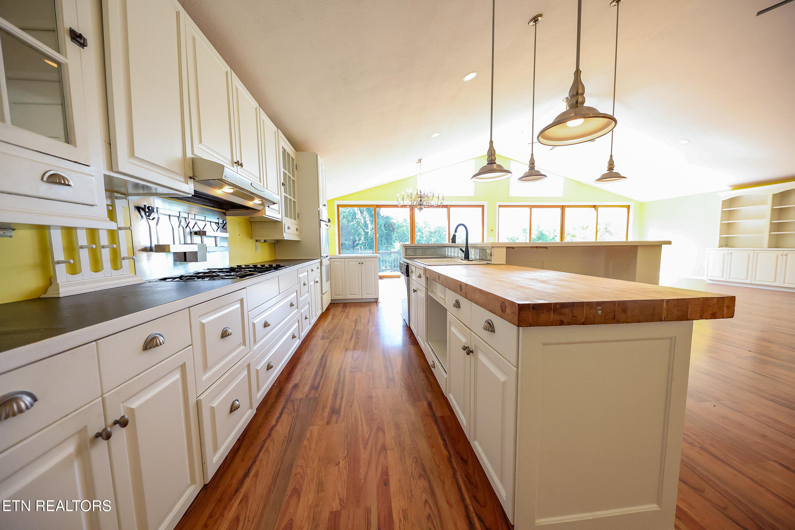 104 Ogden Circle Oak Ridge, TN 37830 - Photo 12 of 40 o179A7464 copy (1)