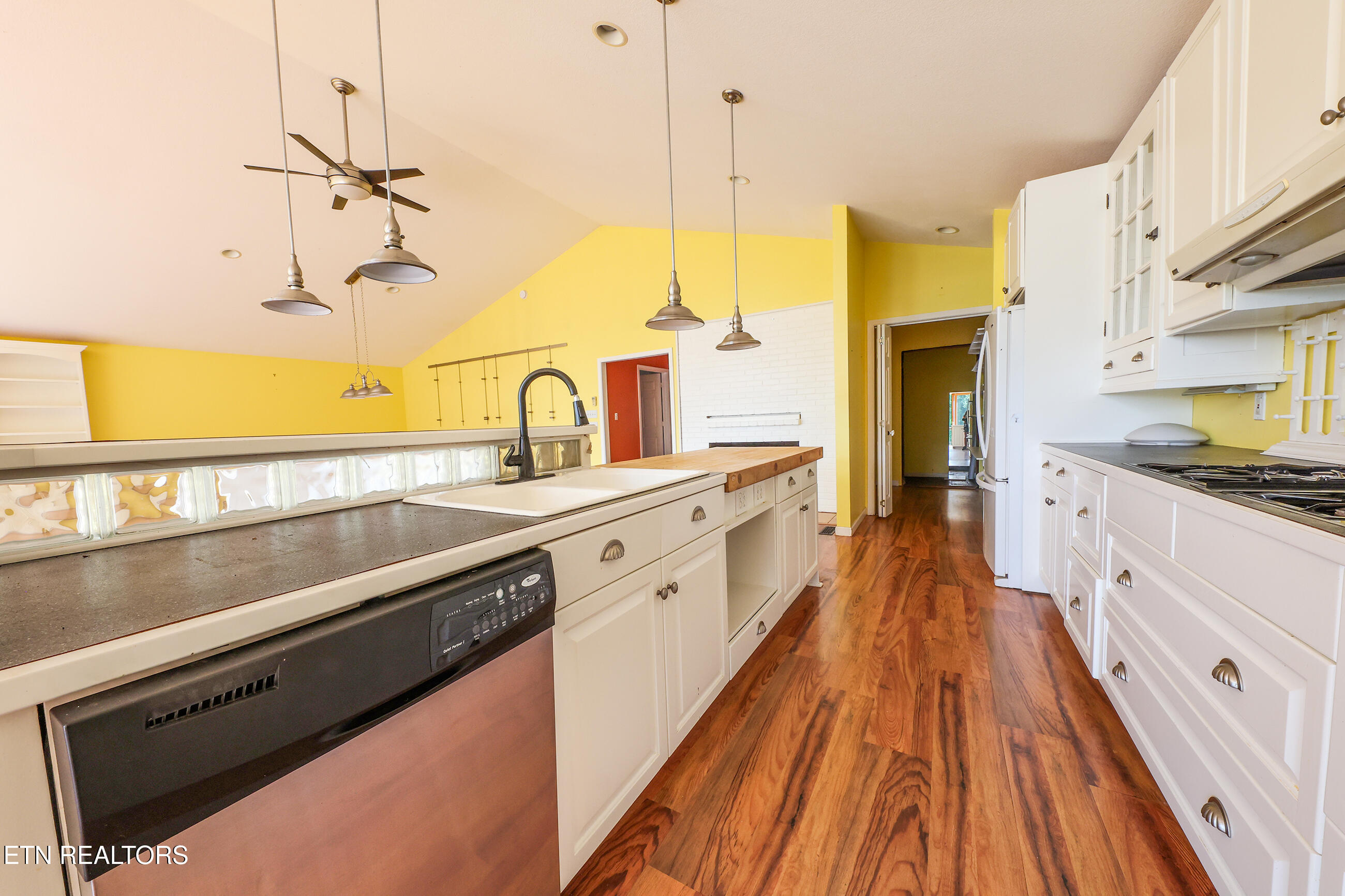 104 Ogden Circle Oak Ridge, TN 37830 - Photo 24 of 40 O179A8076 copy