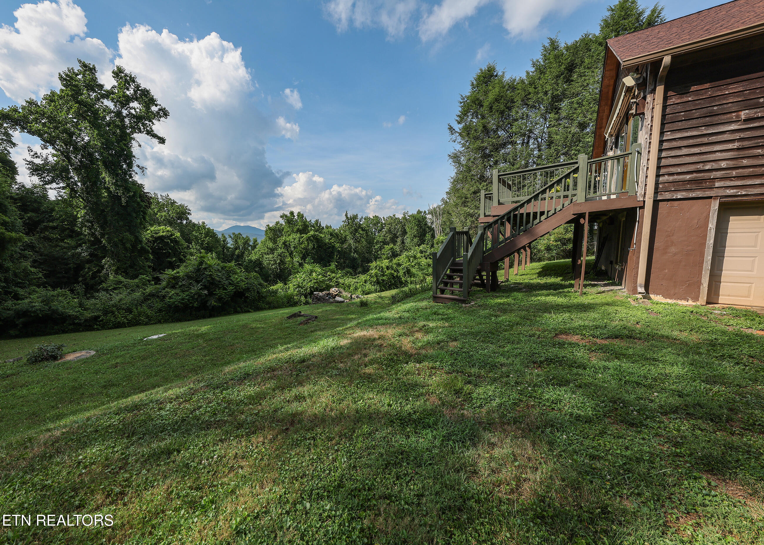 104 Ogden Circle Oak Ridge, TN 37830 - Photo 36 of 40 O179A8174 copy