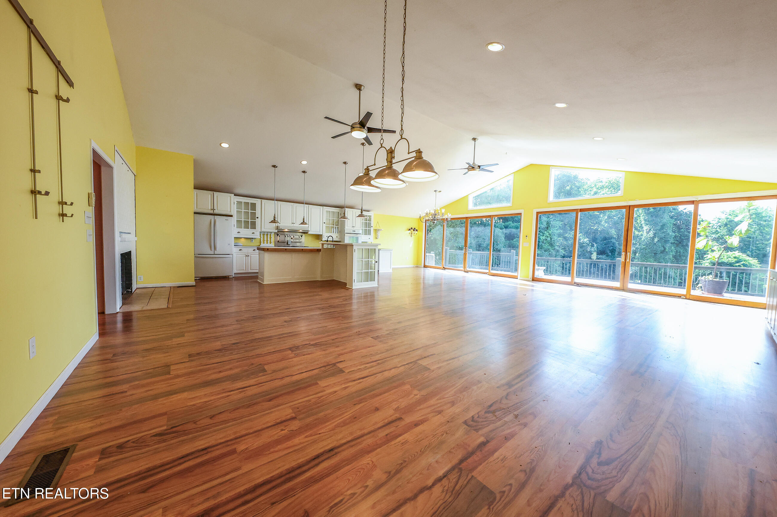 104 Ogden Circle Oak Ridge, TN 37830 - Photo 8 of 40 O179A7404 copy