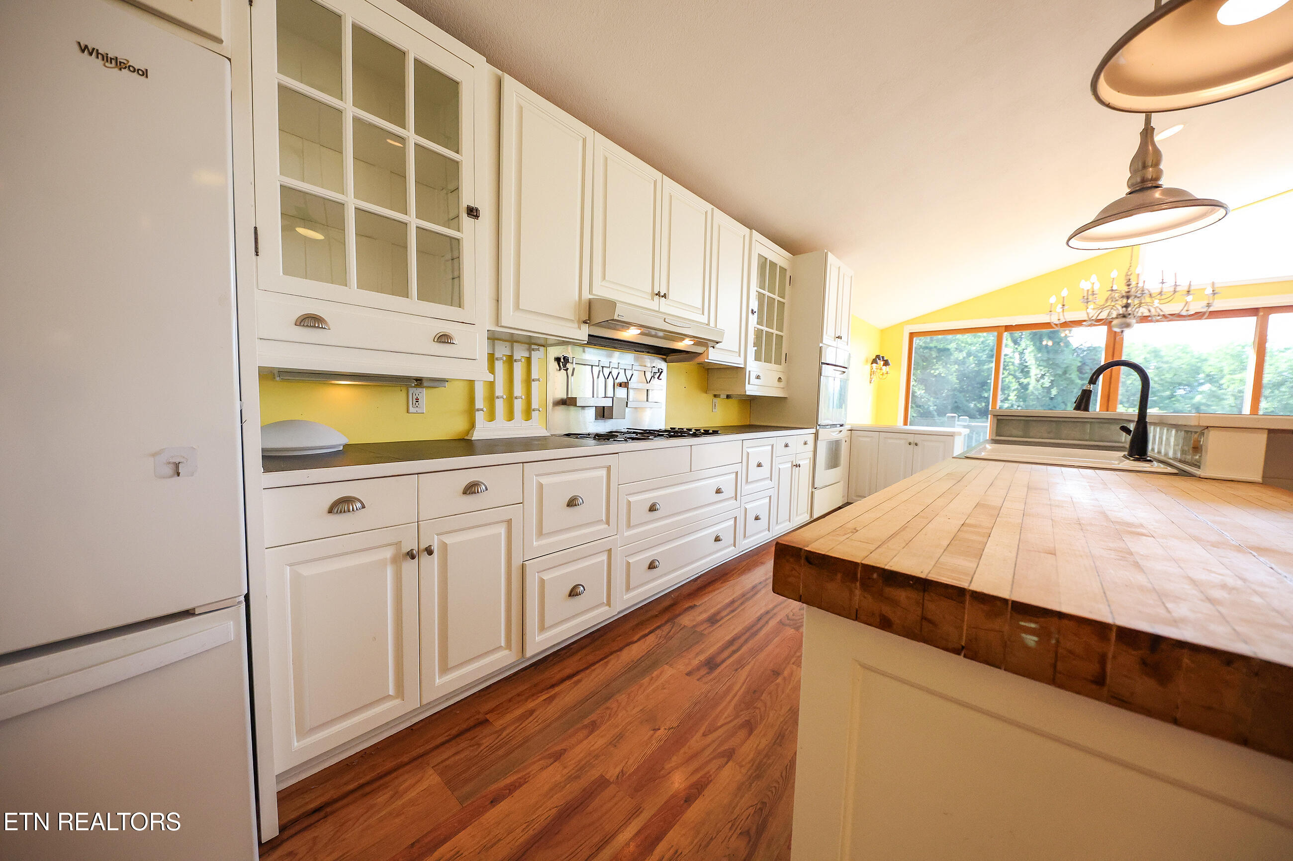 104 Ogden Circle Oak Ridge, TN 37830 - Photo 10 of 40 o179A7444 copy