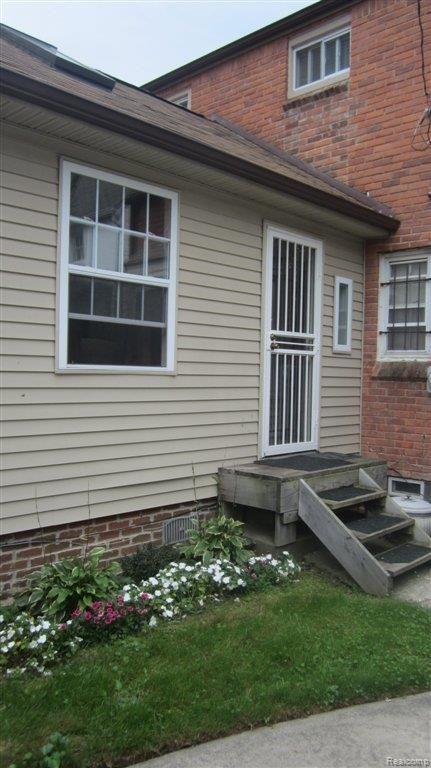 14850 Stahelin Road Detroit, MI 48223 - Photo 19 of 25 IMG_2379.JPG
