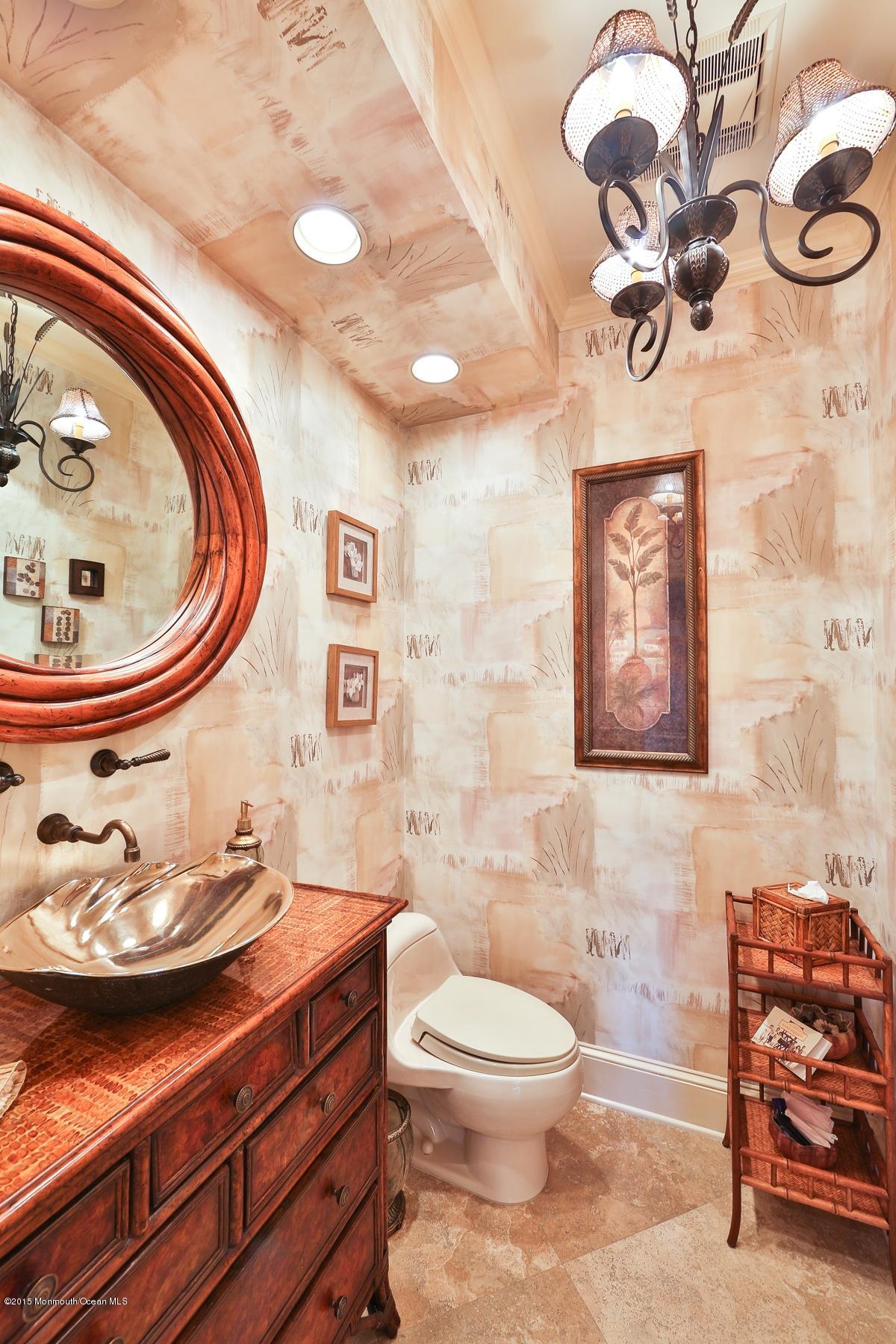 2631 River Road Point Pleasant, NJ 08742 - Photo 25 of 47 First floor half bath