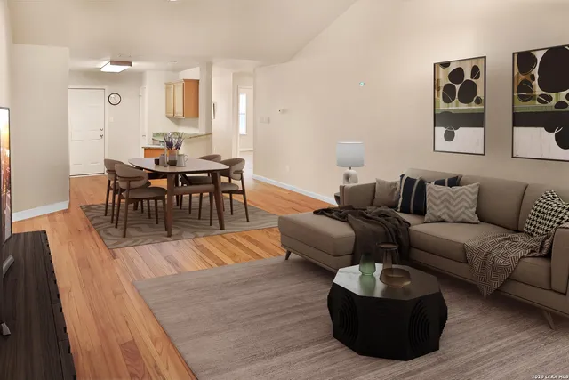 $1,300 | 3202 Eisenhauer Road, Unit 402, San Antonio, TX 78209