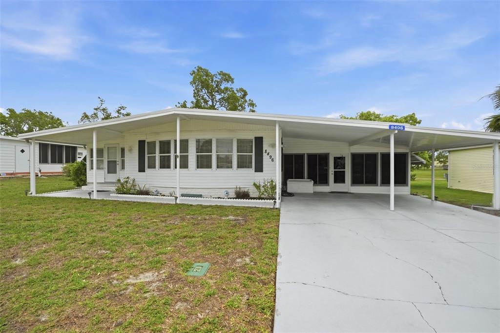 8496 Highpoint Boulevard Brooksville, FL 34613 - Photo 4 of 59