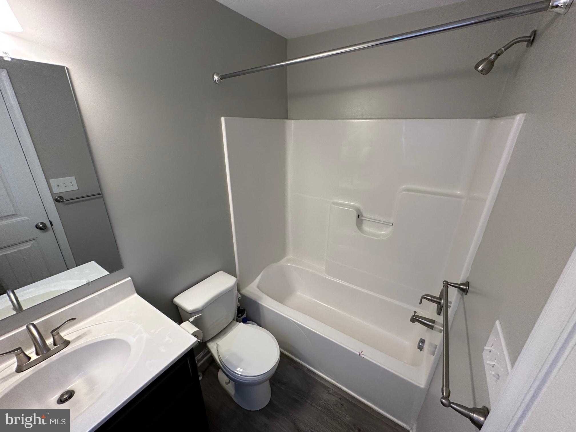 34 Overlook Dr. Hanover, PA 17331 - Photo 17 of 26 Primary bathroom
